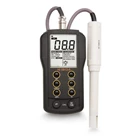 HANNA Portable pH Temperature Meter with CAL Check HI98136 1